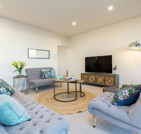 Luxury Four Bedroom Apartment - Accommodation Sunshine Coast