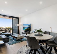 Luxury Living with Panoramic Views - Accommodation Sunshine Coast