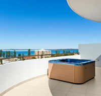 Luxury Ocean Penthouse - Accommodation Sunshine Coast