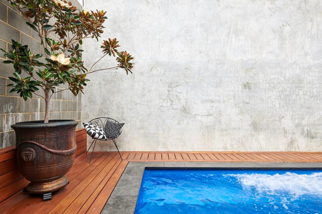 North Perth WA Accommodation Sunshine Coast