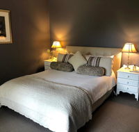Luxury room 15mins from Wagga's CBD - Accommodation Sunshine Coast
