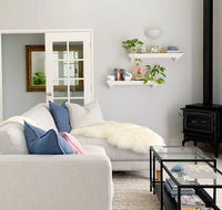 Luxury Storybook Manor Guest Suite - Accommodation Sunshine Coast