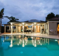 Luxury Waterfront Home - Accommodation Sunshine Coast