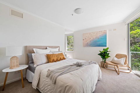 Luxury Waterfront Maroochydore Free Wine Netflix Parking - Accommodation Sunshine Coast 1