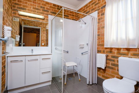 Lydoun Motel - Accommodation Sunshine Coast 1