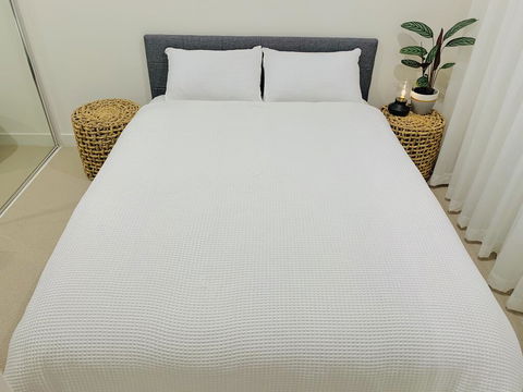 M-City 2 BR And 2 BA Apartment With Parking - Accommodation Sunshine Coast 2