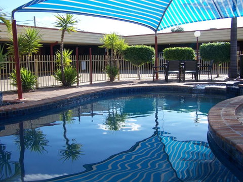 Macintyre Motor Inn - Accommodation Sunshine Coast 0