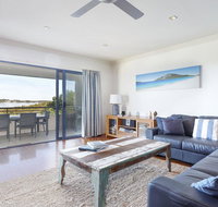 Magnificent Views - Mariners Mark - Accommodation Sunshine Coast