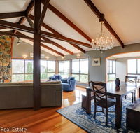 Magnolia - Accommodation Sunshine Coast