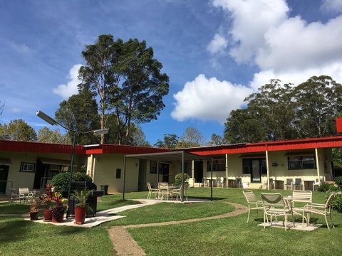 Major Innes Motel - Accommodation Sunshine Coast 0