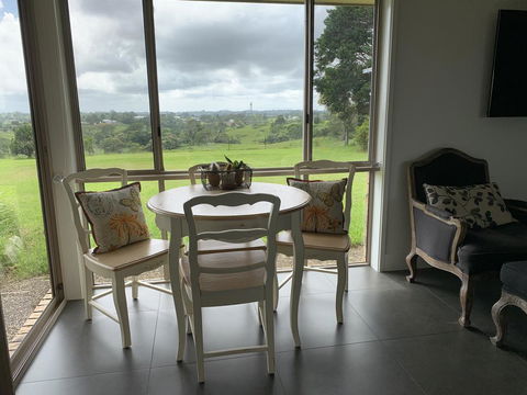 Maleny Views Holiday House - Accommodation Sunshine Coast 0