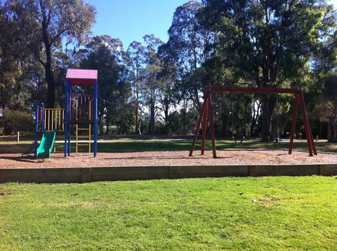 Mallacoota's Shady Gully Caravan Park - Accommodation Sunshine Coast 0