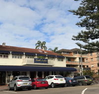 Manly Lodge Boutique Hotel - Accommodation Sunshine Coast