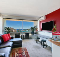 manlybeachonline.com807 At The Beach - Accommodation Sunshine Coast