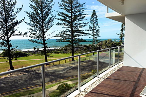 Manta Bargara - Accommodation Sunshine Coast 0
