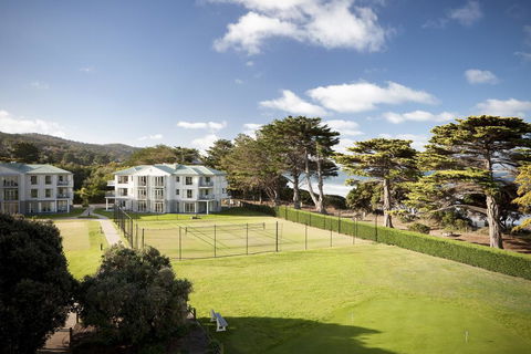 Mantra Lorne - Accommodation Sunshine Coast 0