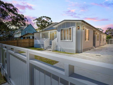 Margaret's Hamptons Cottage - Accommodation Sunshine Coast 0