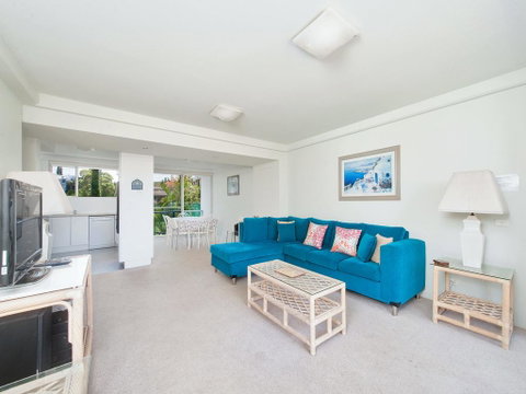 Marine Drive, Cirrus, Unit 6, 44 - Accommodation Sunshine Coast 1