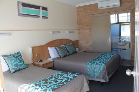 Marriott Park Motel - Accommodation Sunshine Coast 3