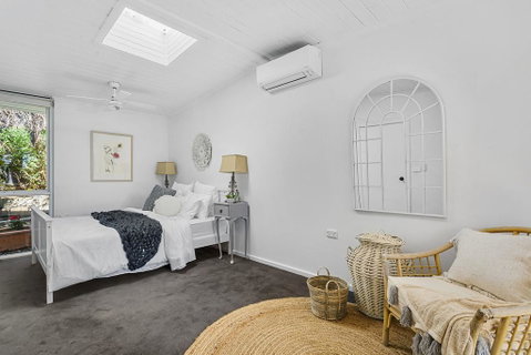 MARTHA COTTAGE - MT MARTHA - Accommodation Sunshine Coast 3