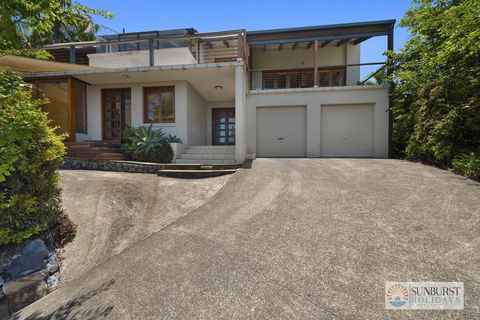 Mcauleys Beach House - Accommodation Sunshine Coast 0