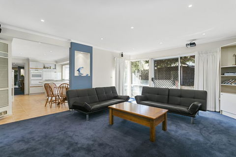 McCrae On The Beach - Right On The Magnificent Beach - Accommodation Sunshine Coast 3