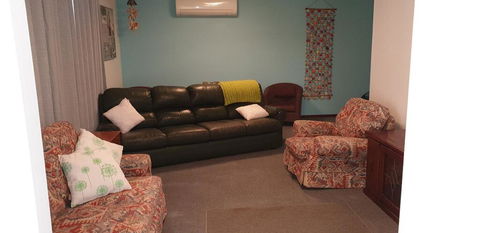 Mermaid Beachside Accommodation - Accommodation Sunshine Coast 3