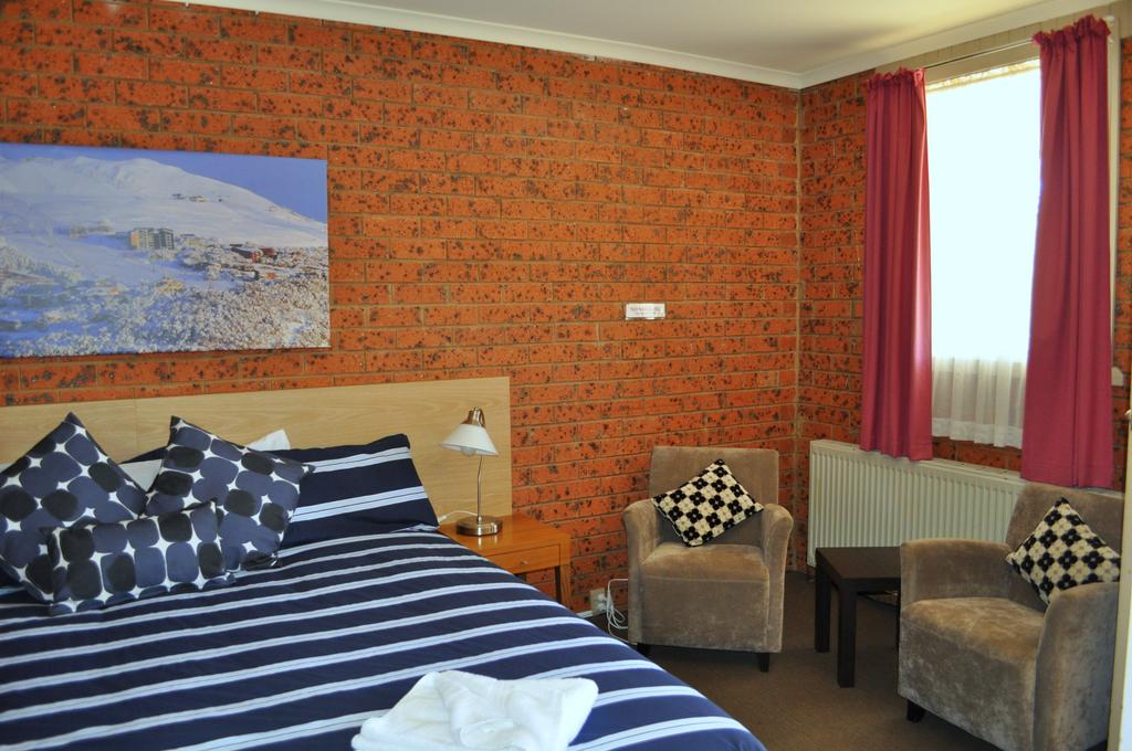 Delatite VIC Accommodation Sunshine Coast