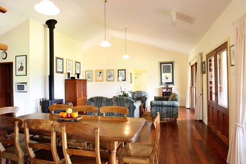 Midnights Promise Estate - Accommodation Sunshine Coast 2