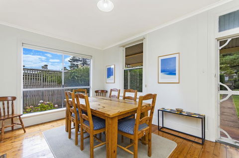 Miller's Cottage - Accommodation Sunshine Coast 2