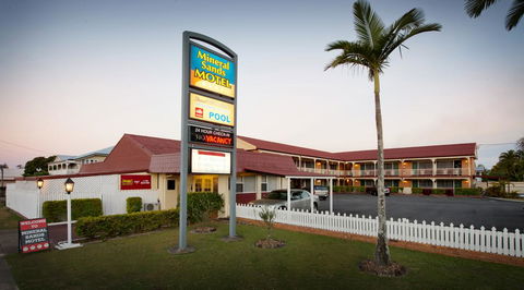 Mineral Sands Motel - Accommodation Sunshine Coast 0