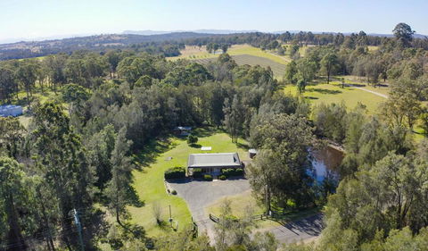 Misty Glen Cottage - Accommodation Sunshine Coast 1