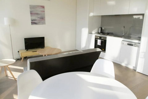 Modern Light-Filled 1 Bed In South Melbourne - Accommodation Sunshine Coast 1