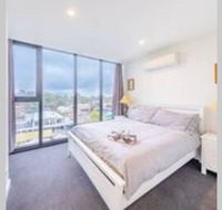 Modern Luxury 3 Bedroom Apartment with Sea Views - Accommodation Sunshine Coast