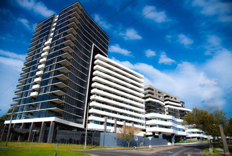 Modern, Clean, Luxury At The Right Price..... - Accommodation Sunshine Coast 0