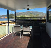 Mograni Views - Accommodation Sunshine Coast