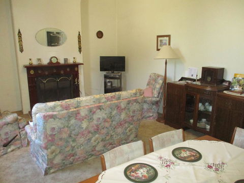 Morse Cottage - Accommodation Sunshine Coast 3