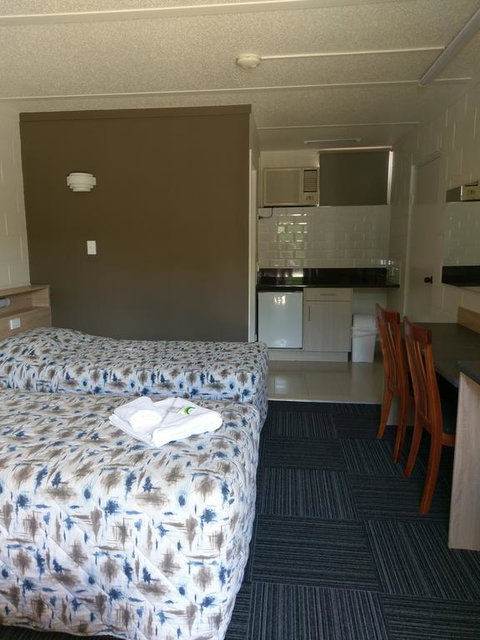 Motel Monaco - Accommodation Sunshine Coast 3