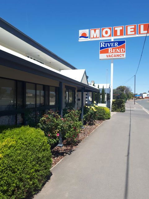 Motel Riverbend - Accommodation Sunshine Coast 3