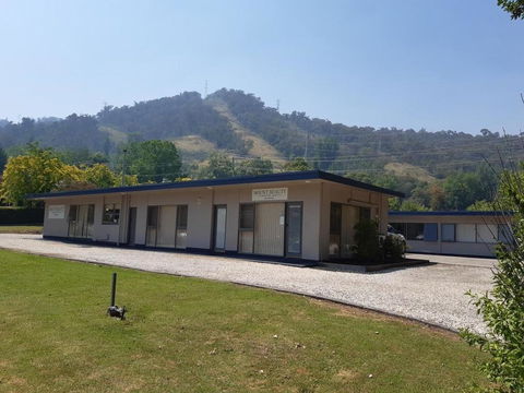 Mount Beauty Motor Inn - Accommodation Sunshine Coast 1