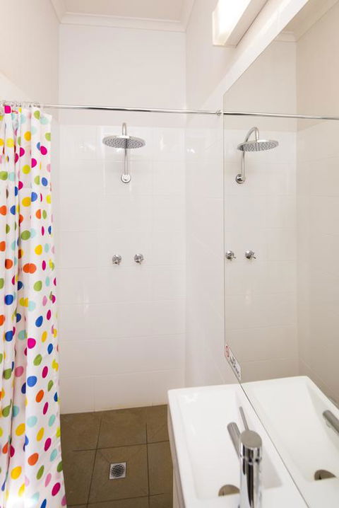 Mowbray Hotel - Accommodation Sunshine Coast 3