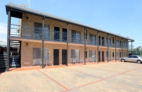 Mulwala Paradise Palms Motel - Accommodation Sunshine Coast 1