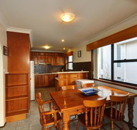 Myall Manor - Accommodation Sunshine Coast