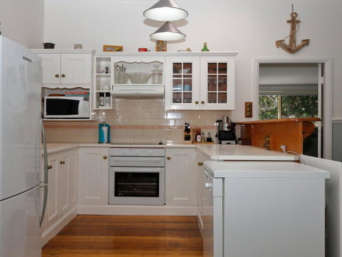 Myall Riverfront Home - Accommodation Sunshine Coast 3