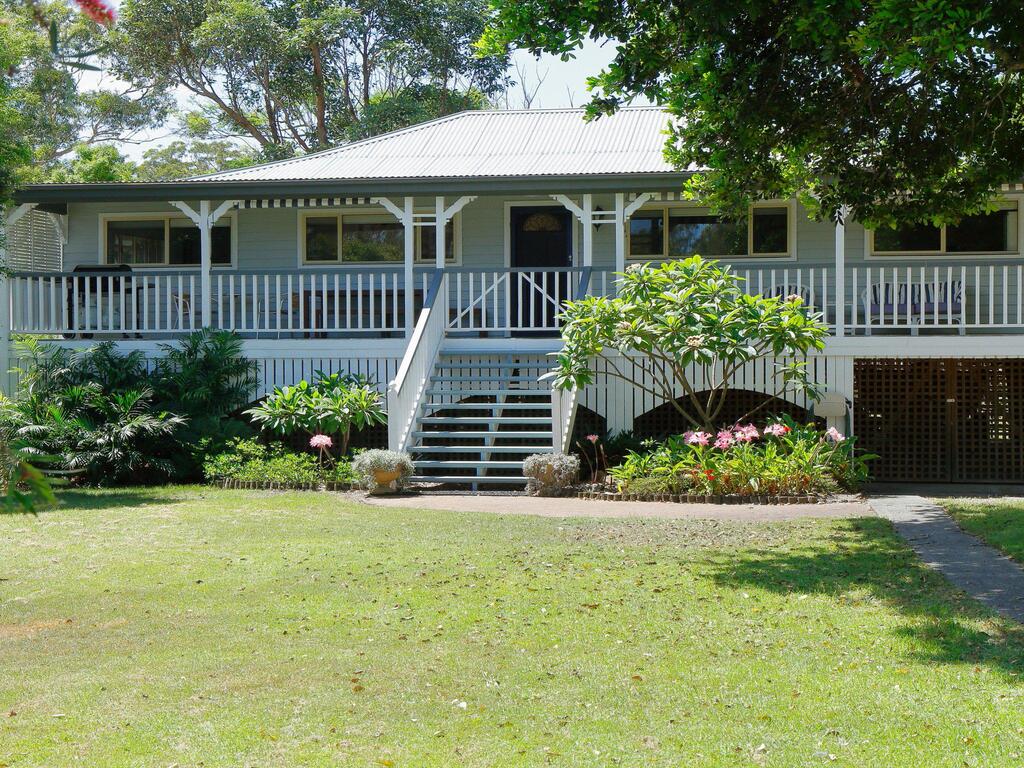 Eagleton NSW Accommodation Sunshine Coast