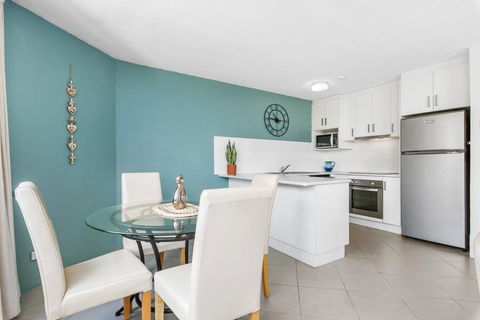 Mylos Holiday Apartments - Accommodation Sunshine Coast 3