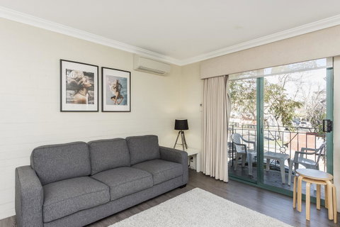 Subiaco Village 30 - Accommodation Sunshine Coast 1