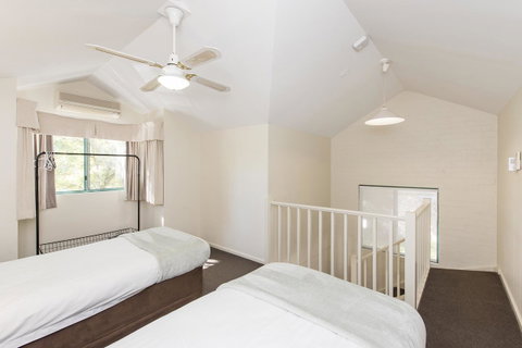 Subiaco Village 30 - Accommodation Sunshine Coast 22