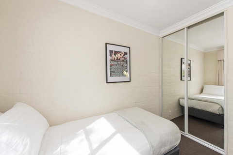 Subiaco Village 30 - Accommodation Sunshine Coast 20