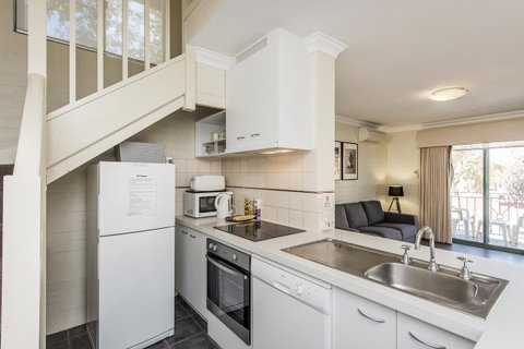 Subiaco Village 30 - Accommodation Sunshine Coast 11